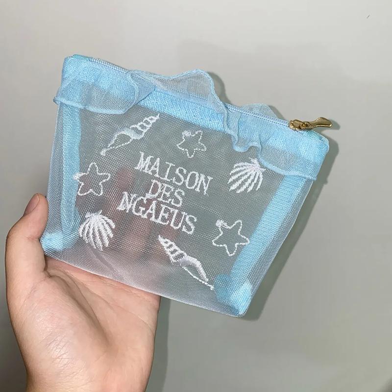 

WTEMPO All Seasons Soft Embroidery Makeup Bag Large Capacity Portable Storage Bags Outdoor Travel Seaside Cosmetics Zipper Bags 1pc светло-синий