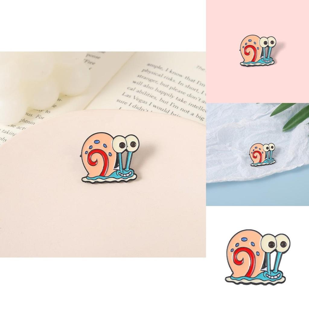 Unique Cartoon Snail Metal Brooch Fashionable Alloy Badge For Pets And Collectors