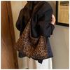 Leopard Print Retro Bag Women's Large-capacity New Autumn and Winter Leisure Single Shoulder Child and Mother Bag Commuter Dumpling Bag