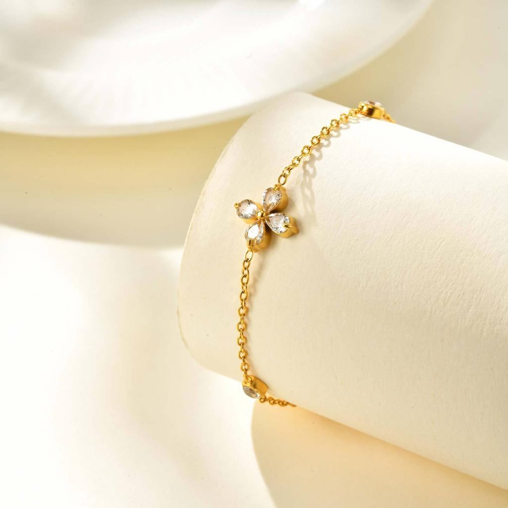 Wind Stainless Steel Shiny Zircon Flower Bracelet 18K Gold, Fashionable Light Luxury High-End Jewelry Br-2653