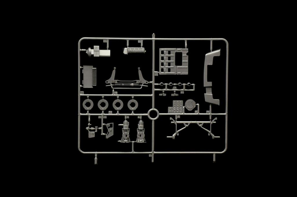 Platz Italeri 1/24 Porsche 944S Cabriolet Plastic Model Kit IT3646 (Automobile)
