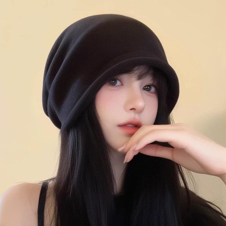 Autumn and winter hats women's cold hats big head circumference versatile knitted thin crimped outdoor stacking hats women's winter