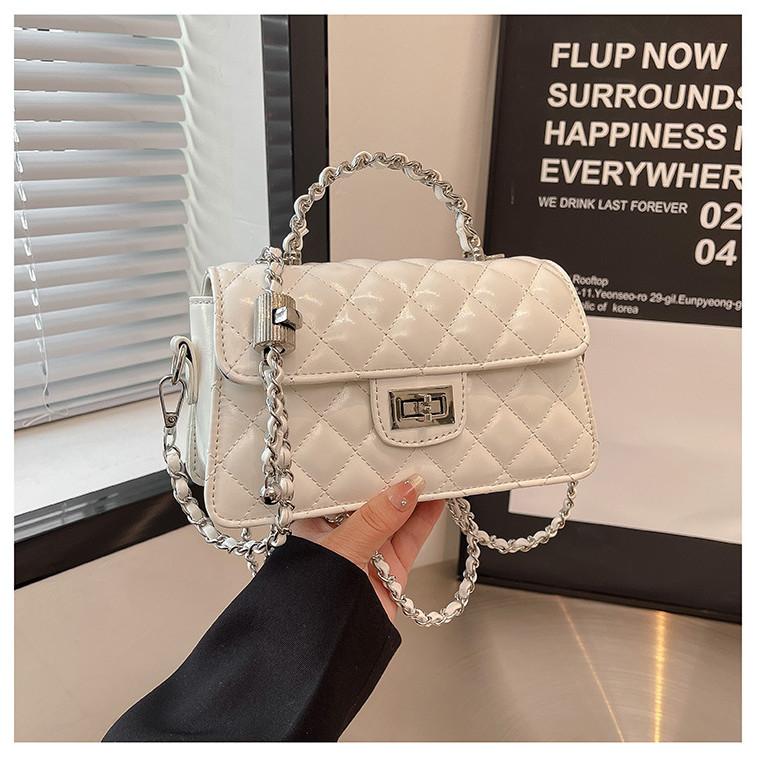 IELGY Ladies Messenger Bag Fashionable All-Match Diamond Chain Shoulder Small Square Bag