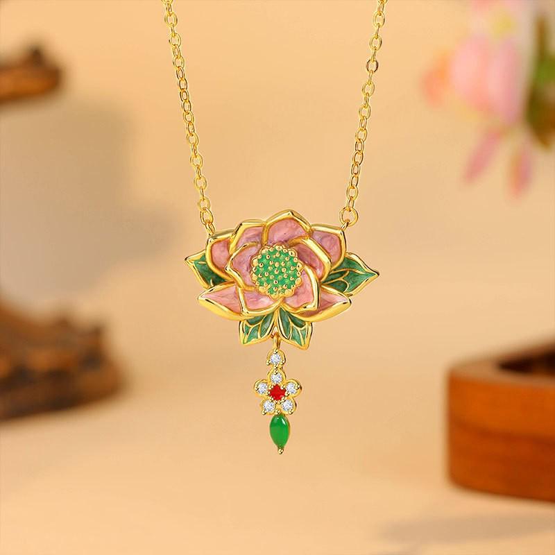 Collana di Loto Smaltata di Alta Gamma in Stile Cinese con Mantenimento del Colore
