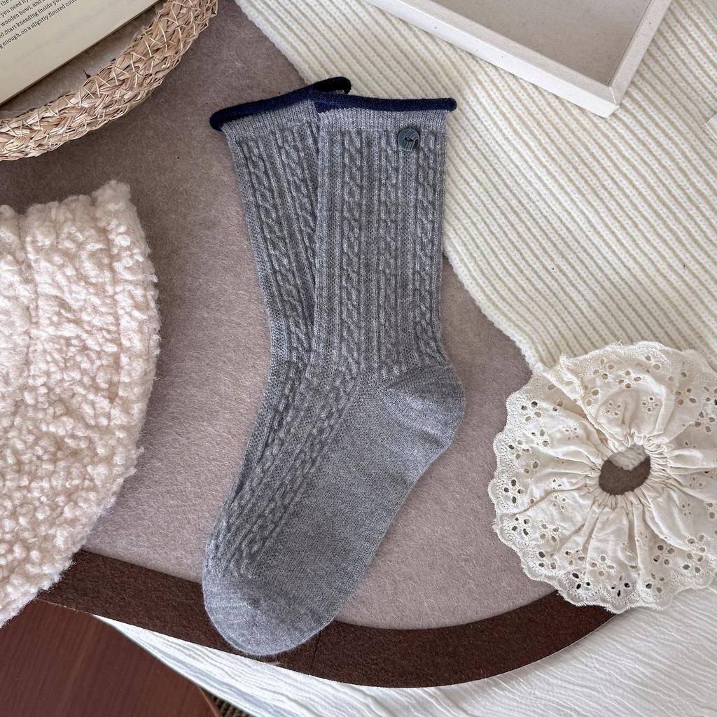 Ladies Autumn Winter Thickened Warm New Style All Kinds of Clash Color Crimped Twist In The Tube Stack Socks