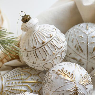 White Gold Ornament Vintage Matte Snowflake Decoration Christmas Ball Ornament Lightweight Christmas Tree Decoration For Indoor