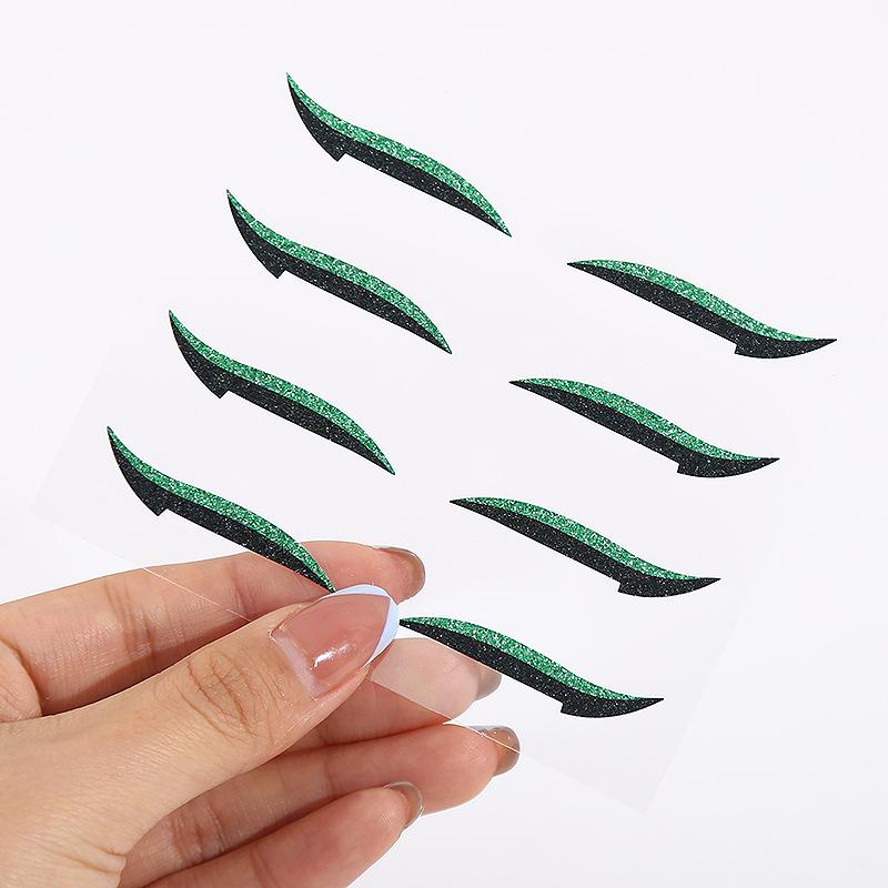 

Поддельная блестящая подводка для глаз, самоклеящаяся вечерние наклейка для макияжа, подводка для глаз, волшебная лента для двойного века, макияж кошачьего глаза, косметические инструменты 4pairs