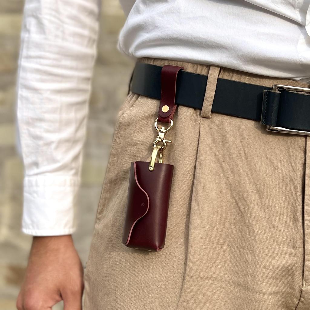 Koron Compact Key Case In Buttero Leather with Key Smart Key Case for Men and Made In Italian Minimalist [moku] Strap, Women, Japan, Mini, Small,