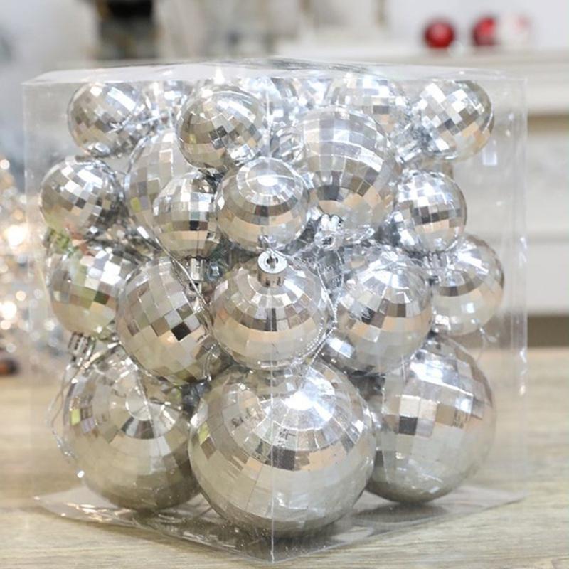Elegant Christmas Sphere Ornament Christmas Hanging Pendant Assorted Checkered Sphere Baubles for Home Festivities