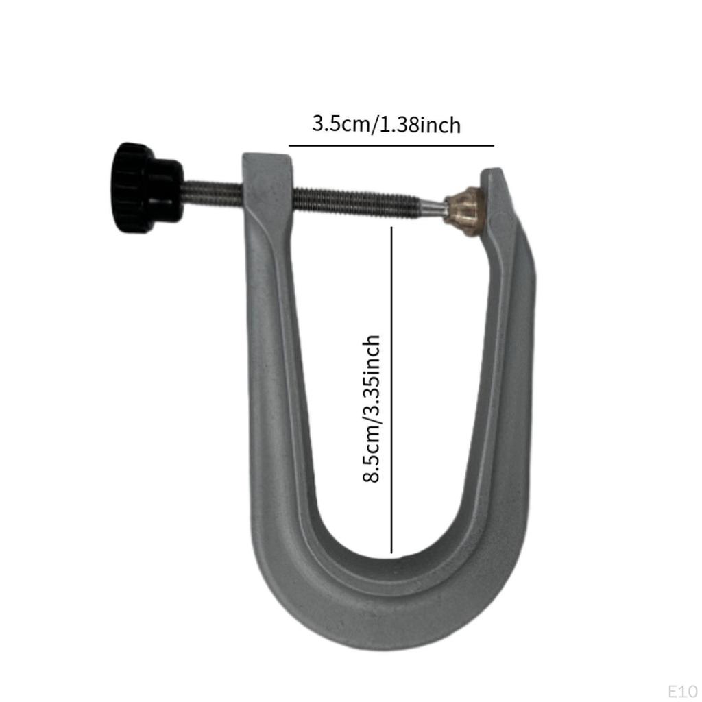 Bragas of A Violin Beam