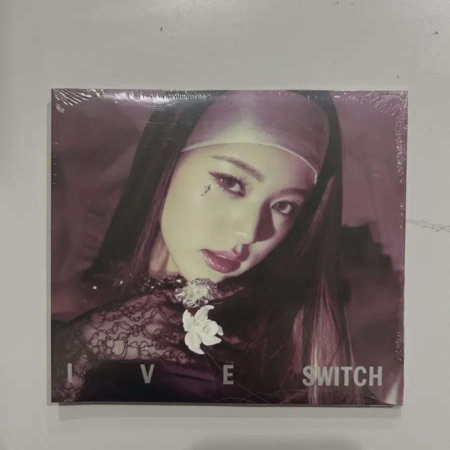 

Ivive Mini Vol. 2 Switch Digipac Джанг Вон-ён