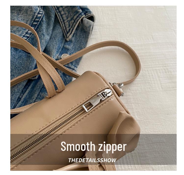 2024 Women's Niche High-End Bow Pillow Handheld & Crossbody Bag