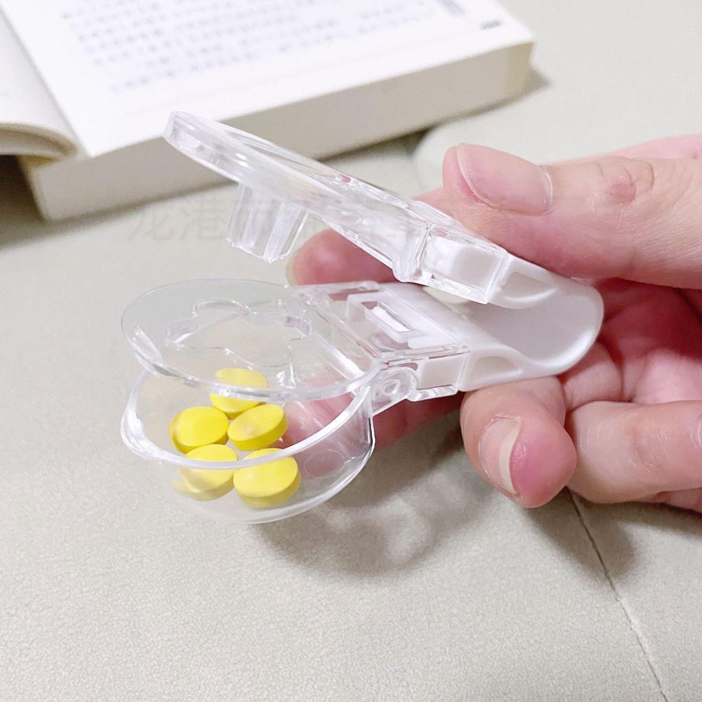 Portable Japanese Pill Dispenser for Elderly