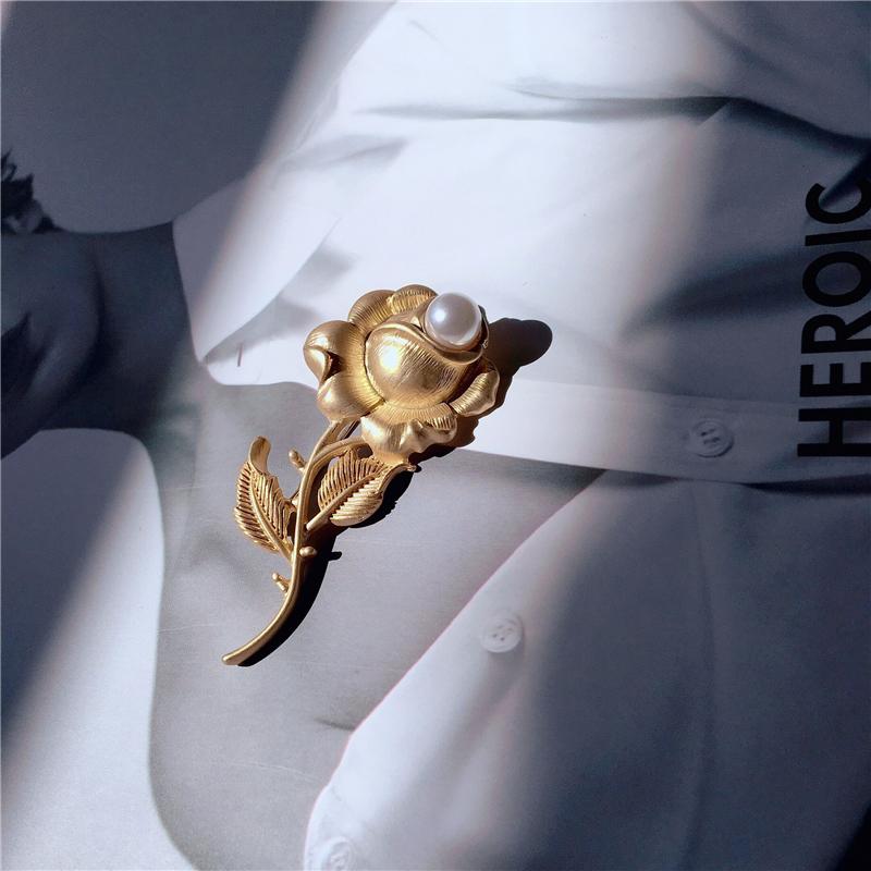 Creative Retro Baroque Style Gemstone Brooch Luxury Palace Party For Women Clothing Accessories Brooches Holiday Gifts