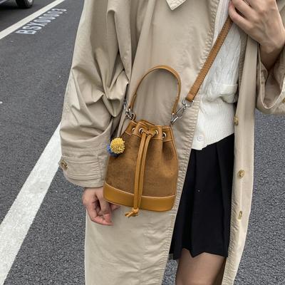Hochwertige Damen Umhängetaschen Herbst Neu Mode Matt Kordelzug Beutel Handtaschen Französisches Temperament Pendler Schultertasche