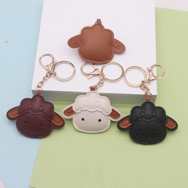 PU Leather Mountain Sheep Keychain Vivid Adorable Cartoon Design Pendant for Clutch Bag Decor Birthday Gift