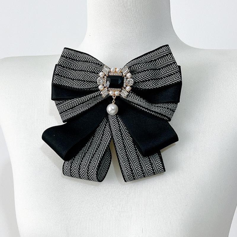 Korean Multi-layer Fabric Bow Brooch Rhinestone Crystal Shirt Collar Pins for Women Fashion Bowknot Jewelry Accessories