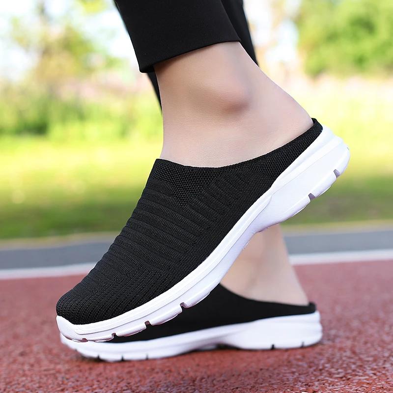 Mens Clogs Fitnes Mans Summer Sandals Bright Flip Flops Man Designer Luxury 2024 Flat Shoes Designer High Quality Tennis Teniss