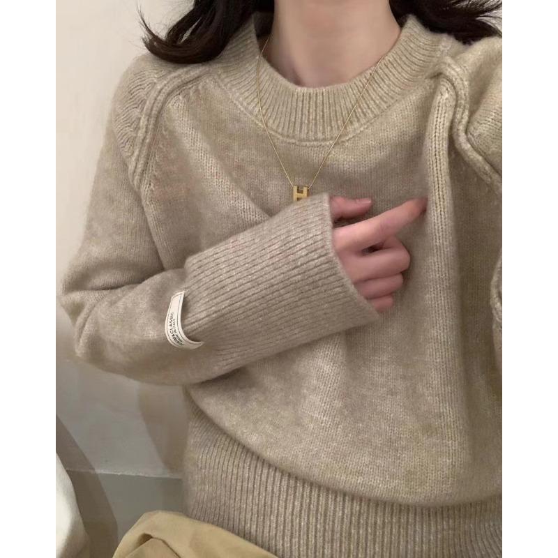 Autumn and winter round neck long-sleeved sweater women's short solid color knitted sweater simple high waist legs long knitted bottoming shirt