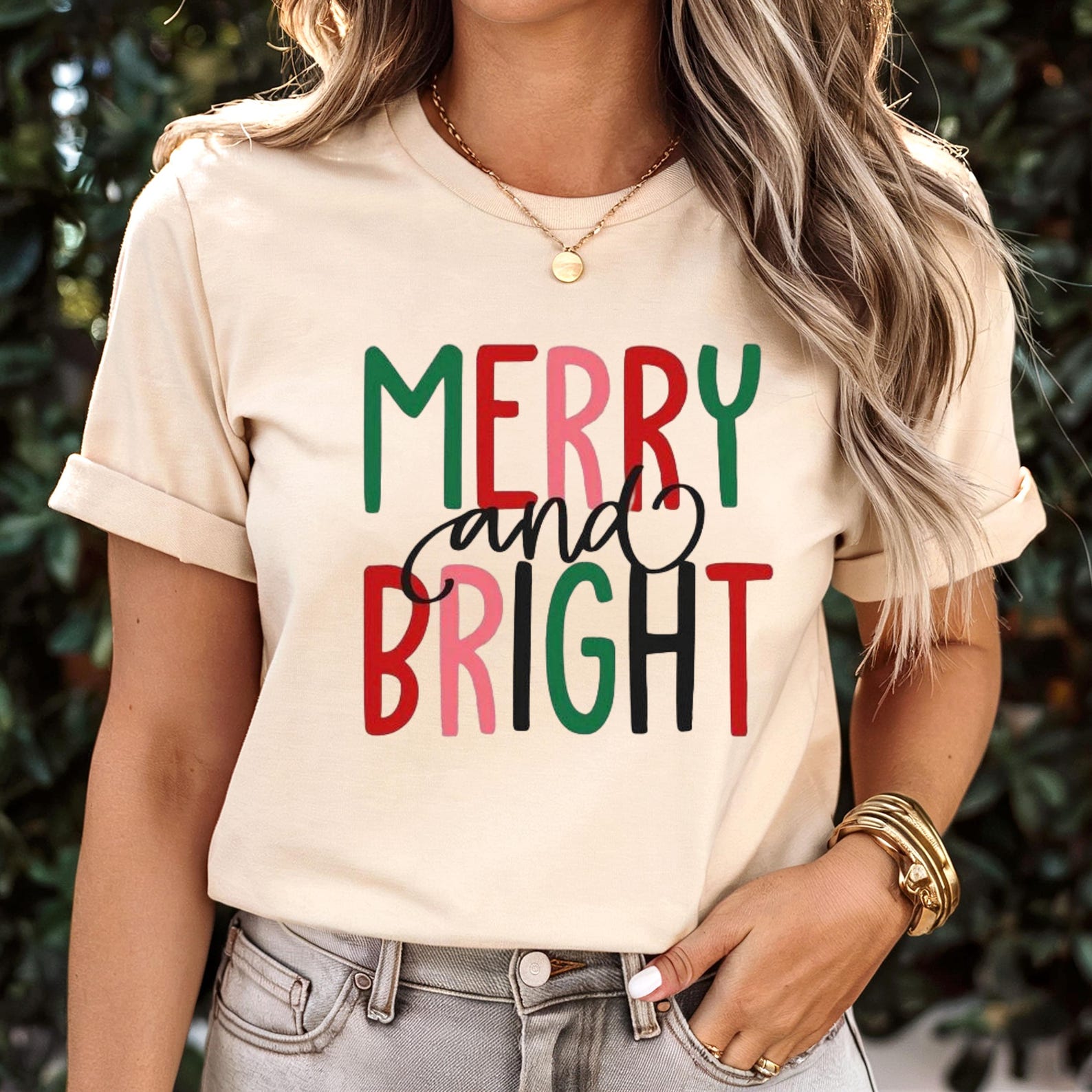 Merry and Bright Unisex Christmas T-Shirt - Holiday Tee for Men & Women, Festive Xmas Graphic Shirt, Cozy Winter Holiday Gift S