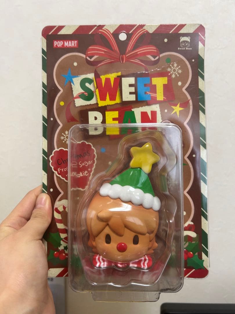 

[USED] POP MART SWEET BEAN Christmas Character