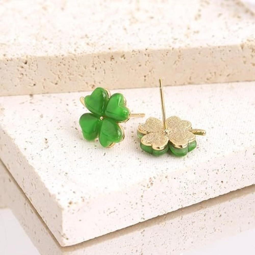 Cute Four-leaf Clover Earrings Simple Friendship Earrings Exquisite Cat's Eye Stone Ear Stud  Women