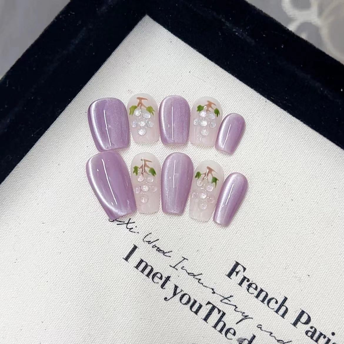 

Чисто ручная работа Фототерапия Носитель Фиолетовый Виноград Кошачий глаз Готовое изделие Многоразовая накладка для нейл-арта large L