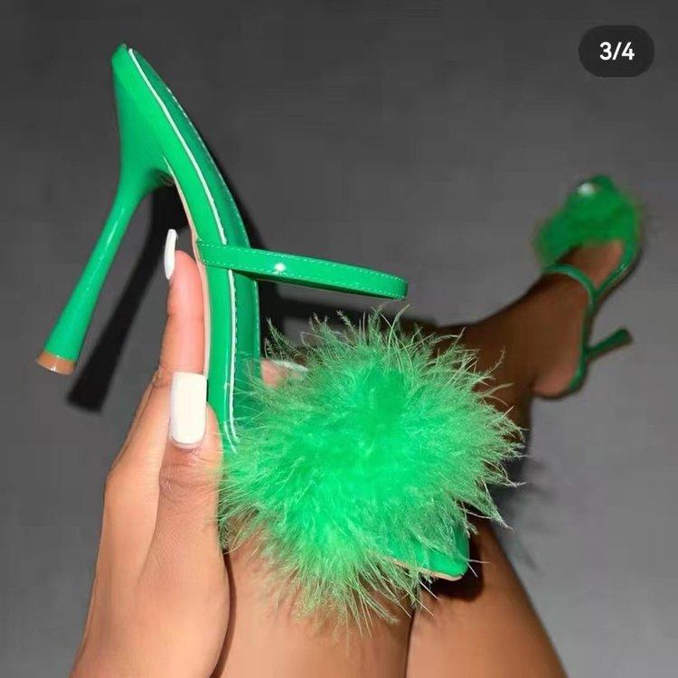 

Sexy feathers Roman high-heeled sandals thin-heeled open-toed sandals women s shallow mouth with foreign trade large-size sandals 2025 42