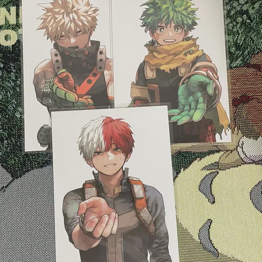

Hiroaka Traffic Light Bakugo Midoriya Todoroki Postcard Sell In Bulk