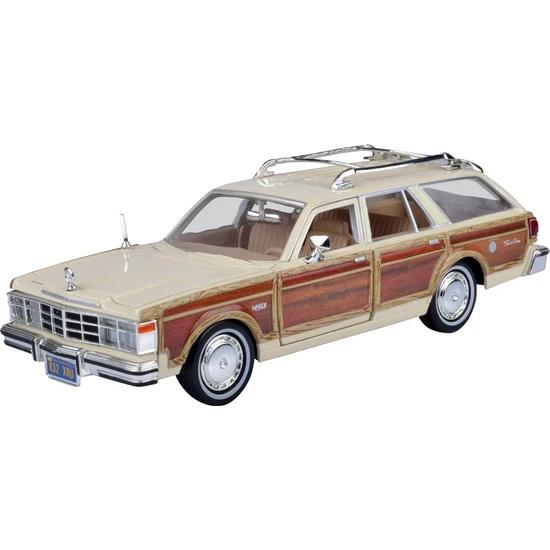 

1:24 1979 Chrysler Lebaron Town & Country