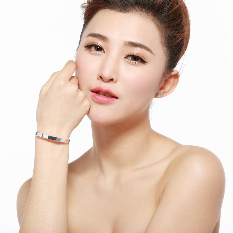 South Korean Version of Light Luxury Niche Bracelet S925 Sterling Silver Glossy Bracelet with Plain Minimalist Opening Bracelet Accessory