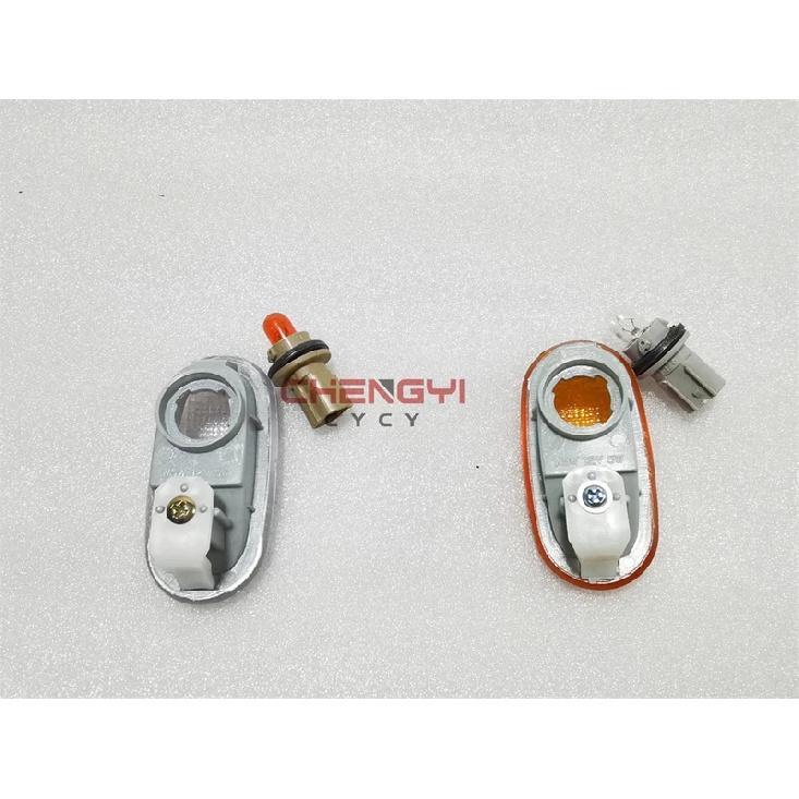 2PCS Fender Side Lamp Turn Signal Lamp CU Side Lights Fit For Pajero Montero V31W V32W V33W V43W V45W MB821172
