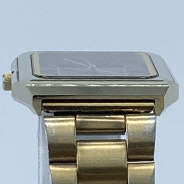 New Batteries Working Good RADO DIASTAR 110.9518.3 Quartz QZ Square Black and Blue Dial Gold Tone Stainless Steel 3-Hand Watch Cleaned