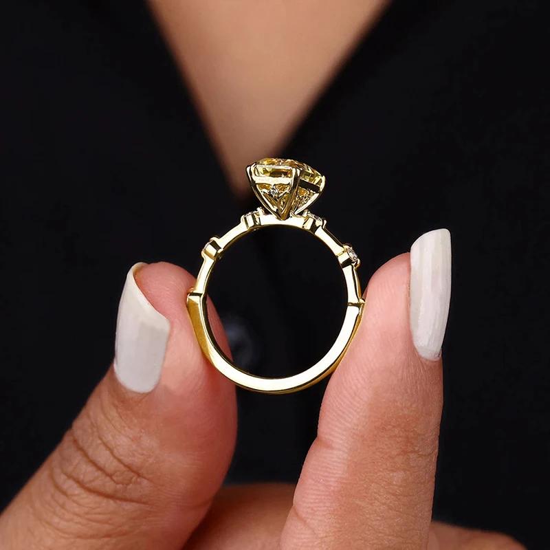 Fashion Lady Yellow Zirconia Ring Trendy Female Engagement Ceremony Jewelry Stylish Bridal Wedding Band Accessories Gift