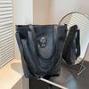 Large Capacity Shoulder Bag Vintage Halloween Skull Tote Bag for Women Purse with Wallet Trendy Faux Leather Handbag
