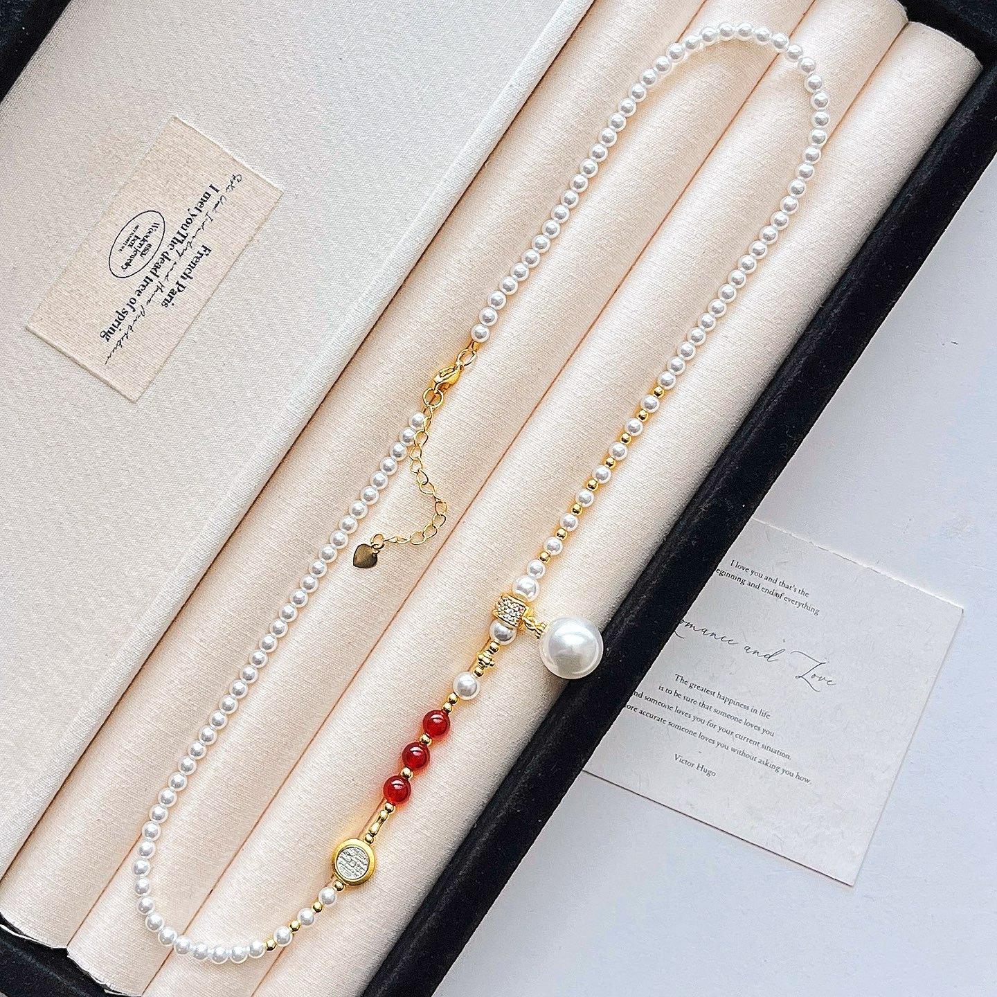 

Autumn And Winter Highlight High Quality Cold White Imitation Australian White Shijia Pearl Collarbone Chain Sweater Chain Necklace Pendant Female