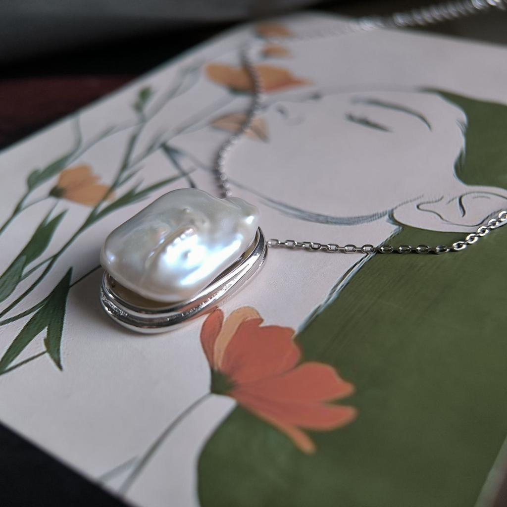 Silver Necklace with Natural Baroque Pearls, Item Weight 14.26 G (2185314)