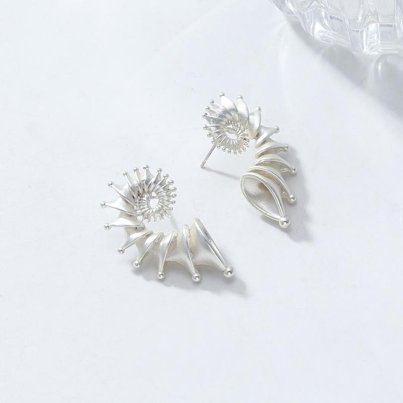 Gothic Personality Stereo Conch Metel Stud Earrings Ring For Men Women  Punk Jewelry Accessories Halloween Gifts