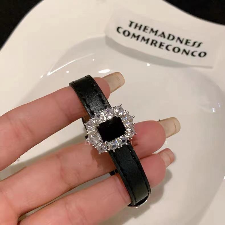 

Geometric Highend Gemstone Leather Bracelet Versatile Jewelry For All Occasions Black Leather Bracelet