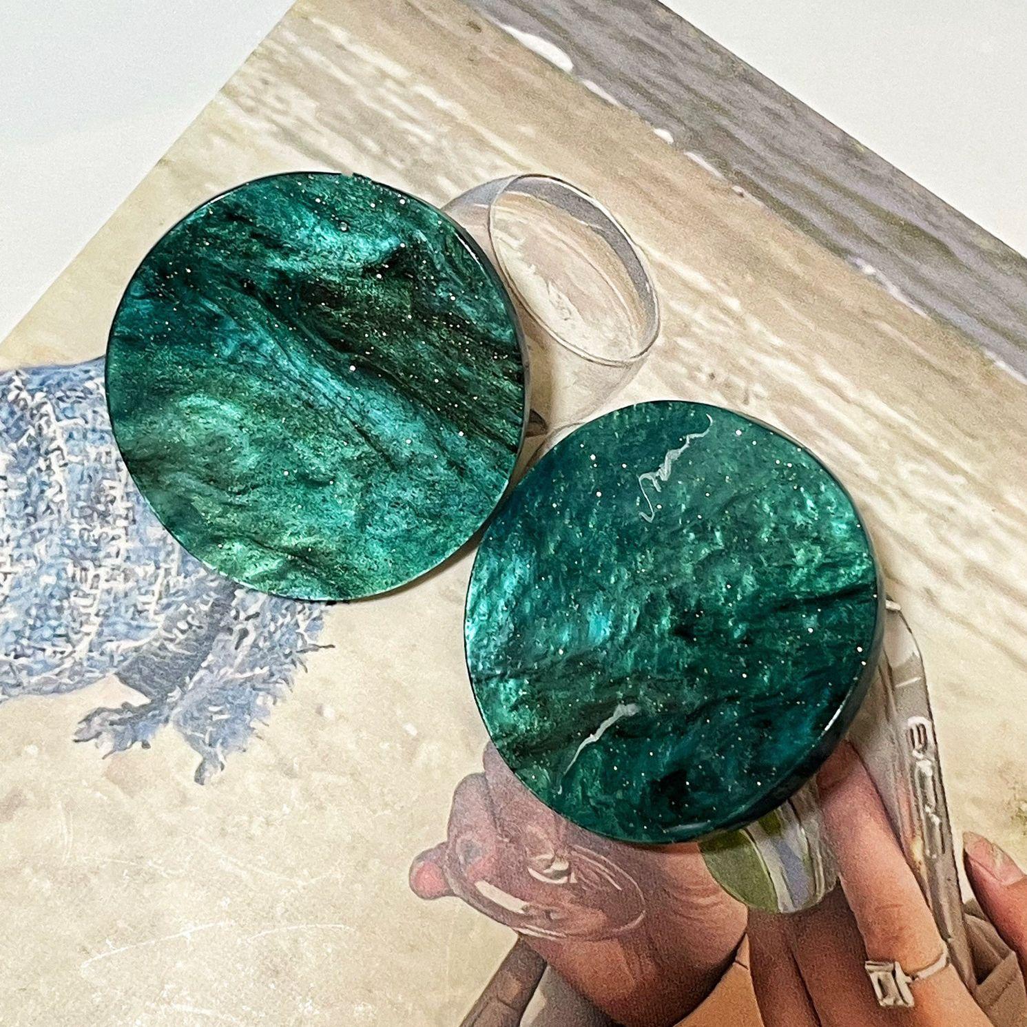 French Vintage Sparkling Green Mermaid Ji Oval Irregular Geometric Round Exaggerated Personality Stud Earrings Non-Fading Female