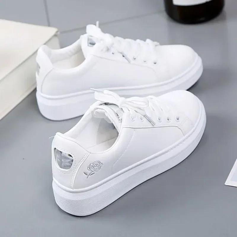 Women's Vulcanize Shoes White Shoes Women Running Spring Autumn Fashion Breathable Lace-Up Casual Sneakers Zapatos De Mujer