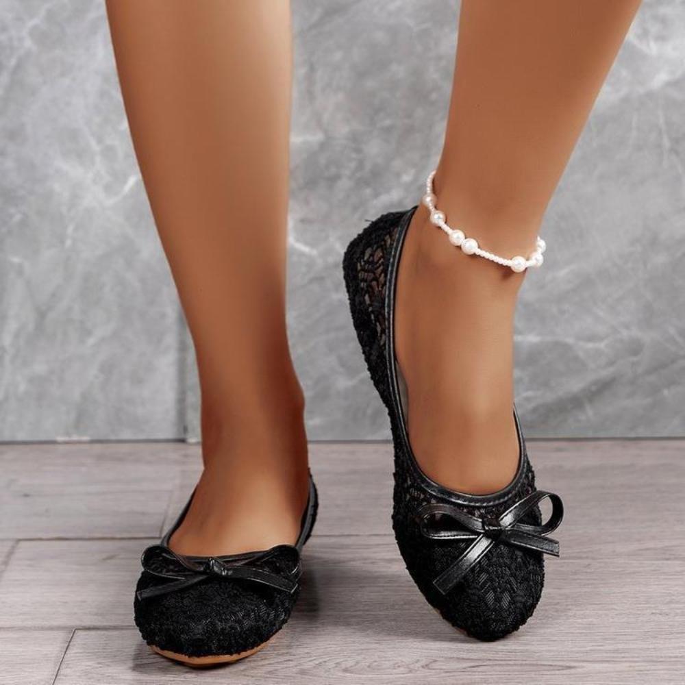 

Туфли женские с бантом на плоской подошве из дышащей сетки с ажурными кружевами 38 чёрный