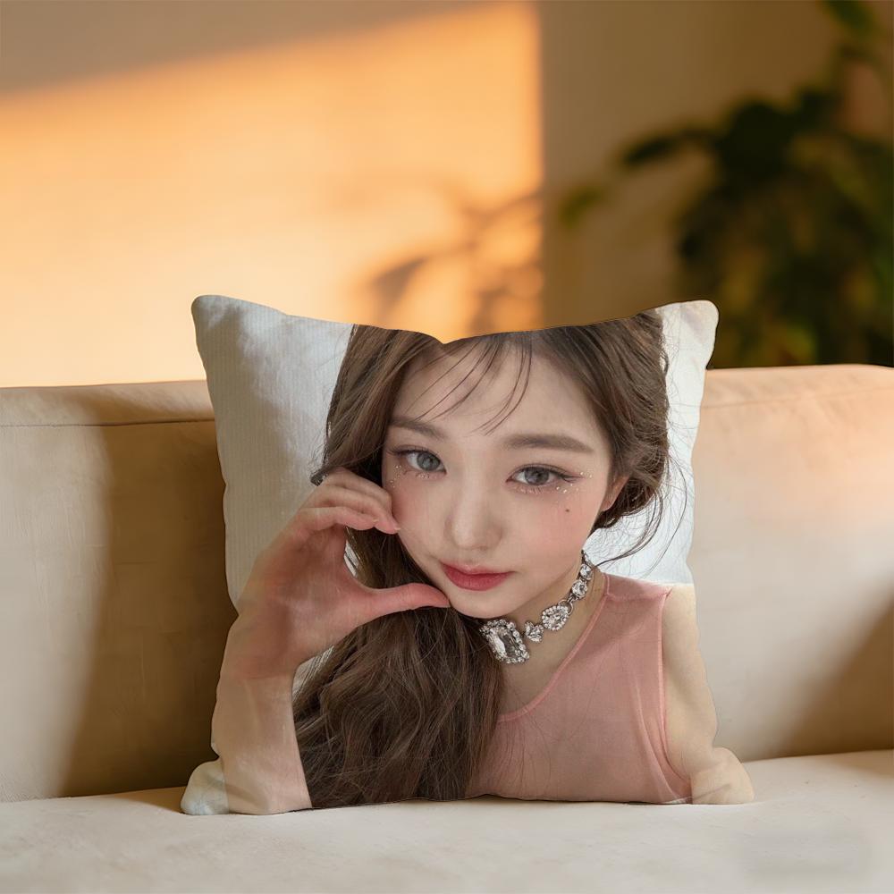 

Jang Wonyoung Cushion Cover Cozy Velvet Throw PillowSoft Warm Cushion For Sofa Bed 30x30 cm