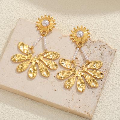 18K Gold European Floral Pearl Earrings, Stainless Steel, Lightweight & Luxurious Fashion Accessory