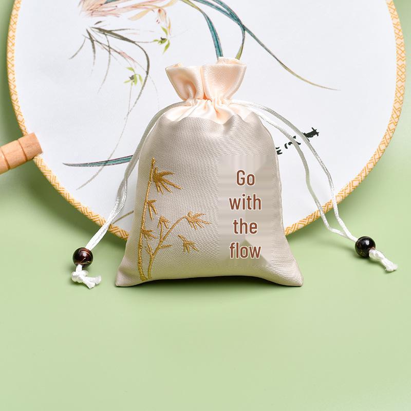 Embroidery Dragon Boat Festival Sachet: Chinese Style Aromatherapy Purse