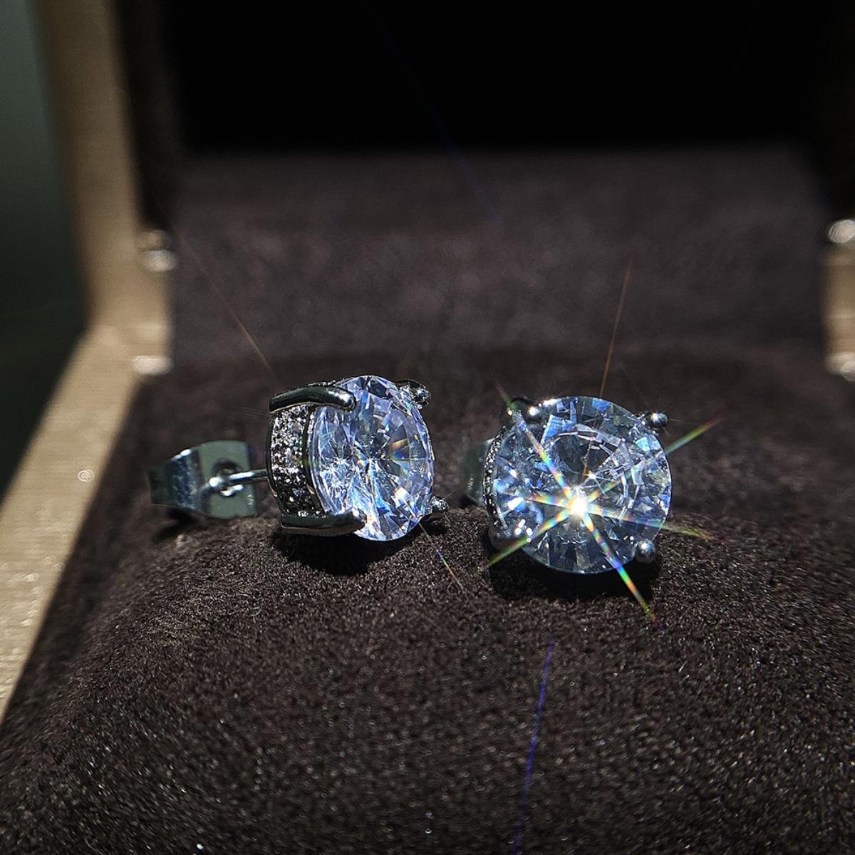 Classic Solitaire Cubic Zirconia Earrings with Pave Side Accents белый