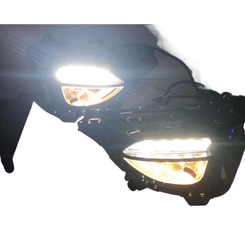 Fits 2018-2019 Hyundai I20 daytime running lights and fog light frames.