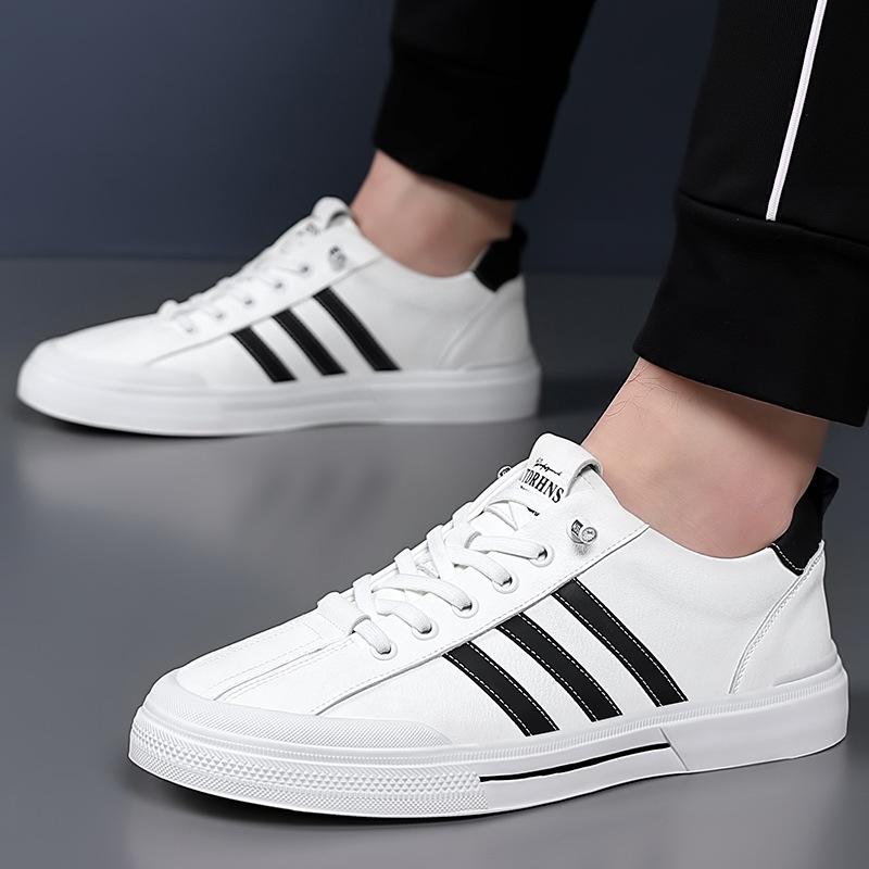 New little white shoes men's shoes summer breathable and versatile Korean version casual board shoes genuine leather soft shoes
