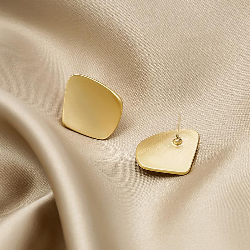 Design Sense Geometric Rhombus Frosted Metal Stud Earrings, Niche Hong Kong Style Gold Square Earrings