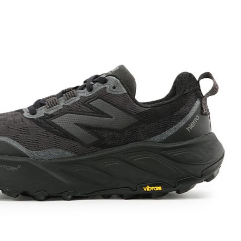 New Balance Club  Fresh Form X Iero V9